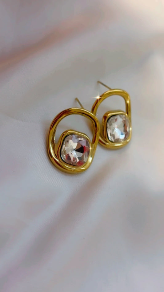 Aretes glow