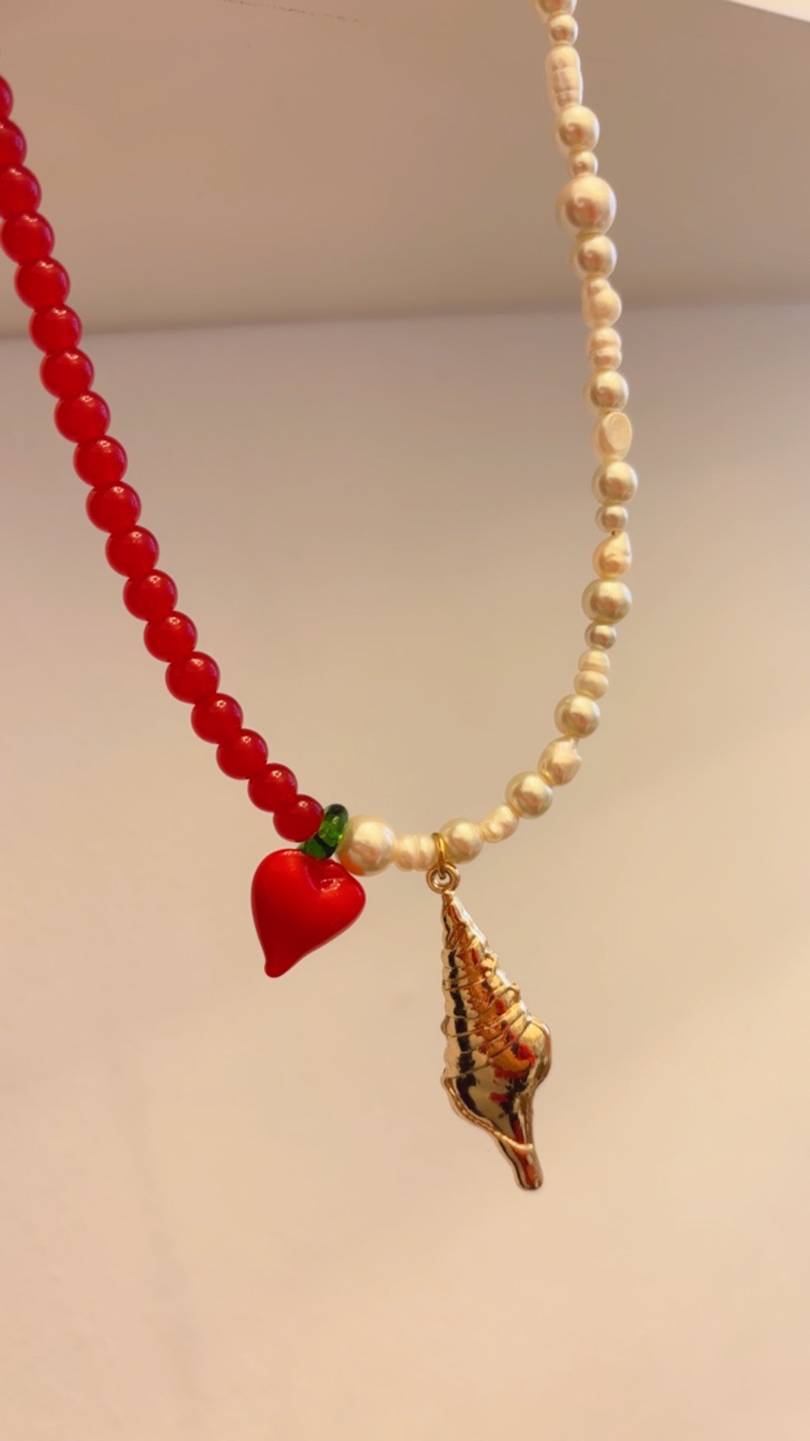 Collar de perlas caracol