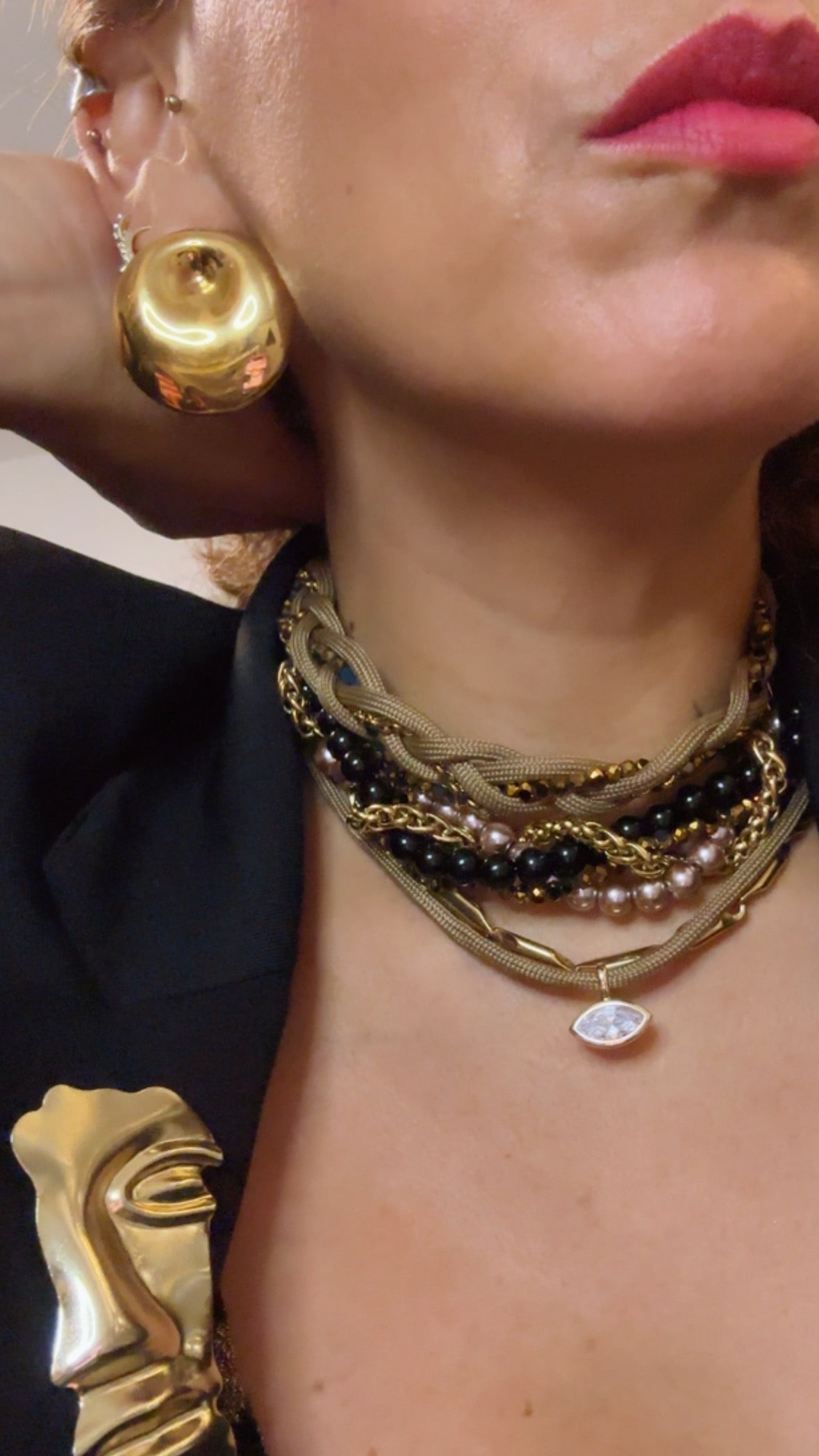 Collar trendy Noem