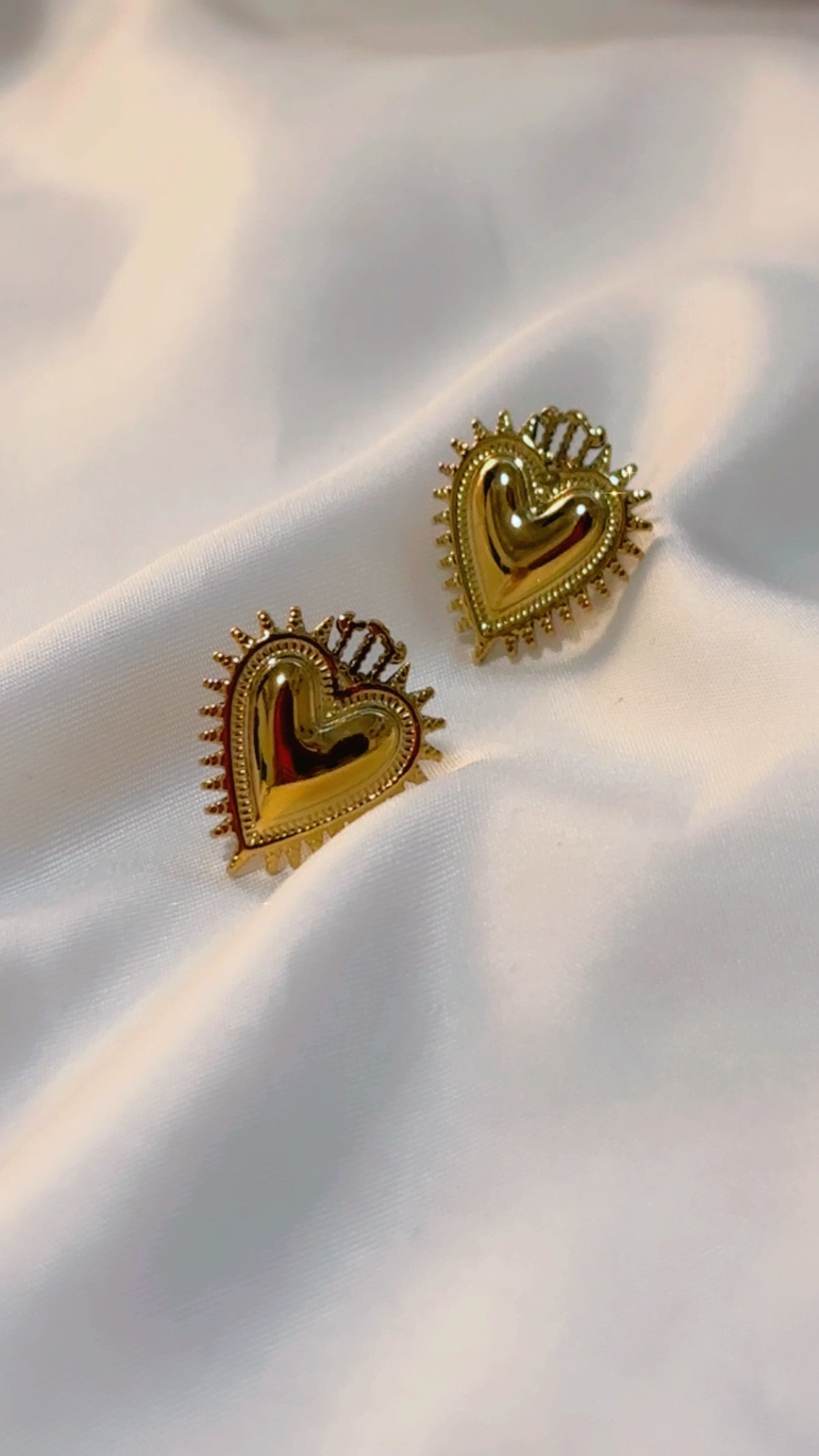 Aretes sagrado corazón