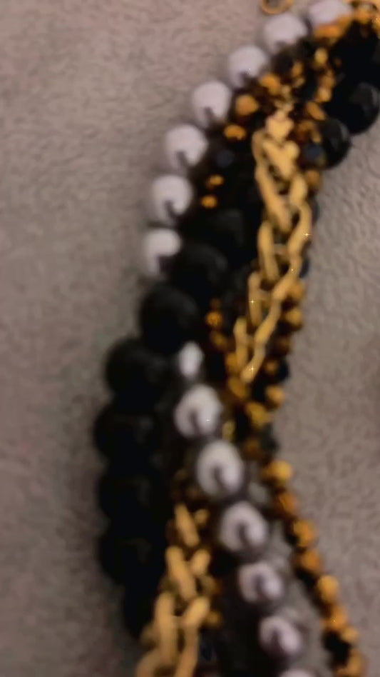 Aretes dorados Stone